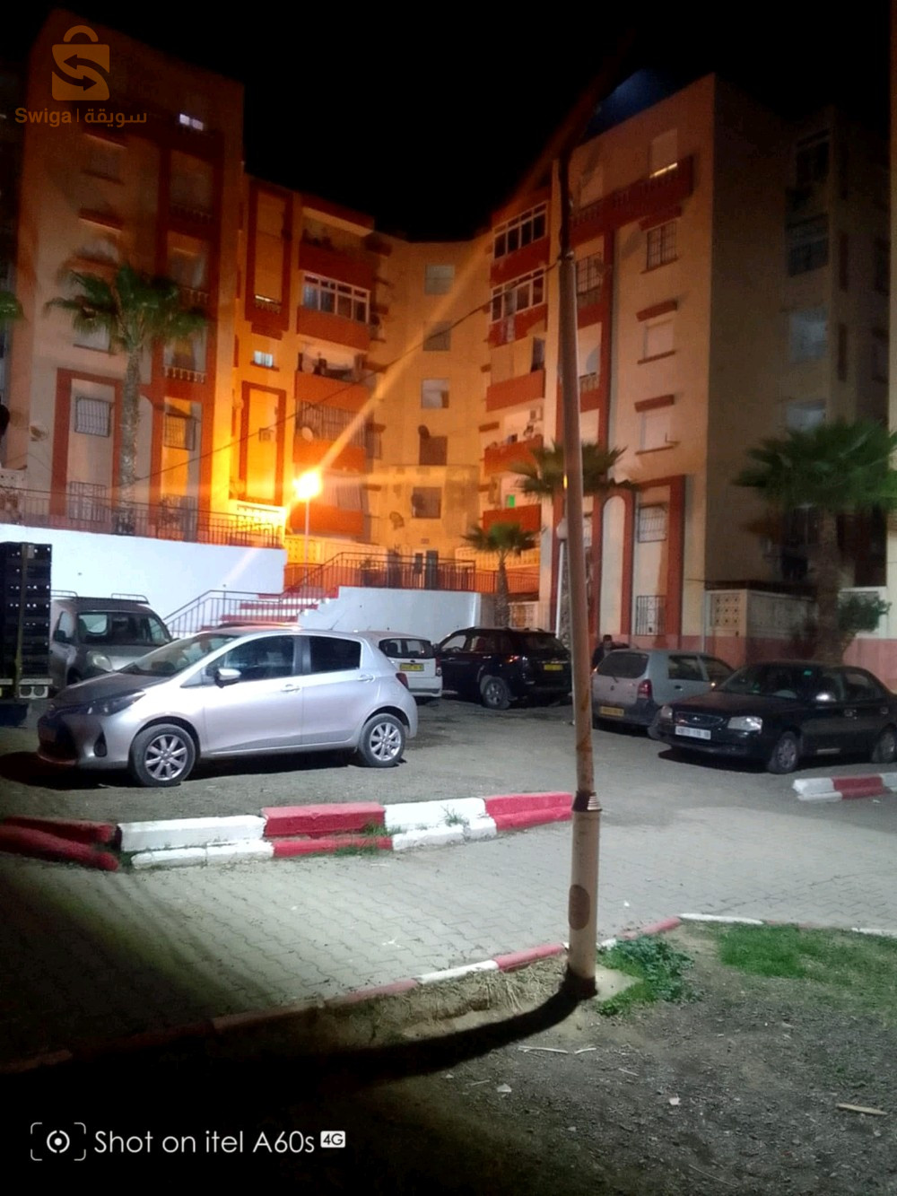 متوفر شقة صوصيال الطابق الاول للبيع بحي سي مصطفى ولاية بومرداس.. 300مليون... 0562448637