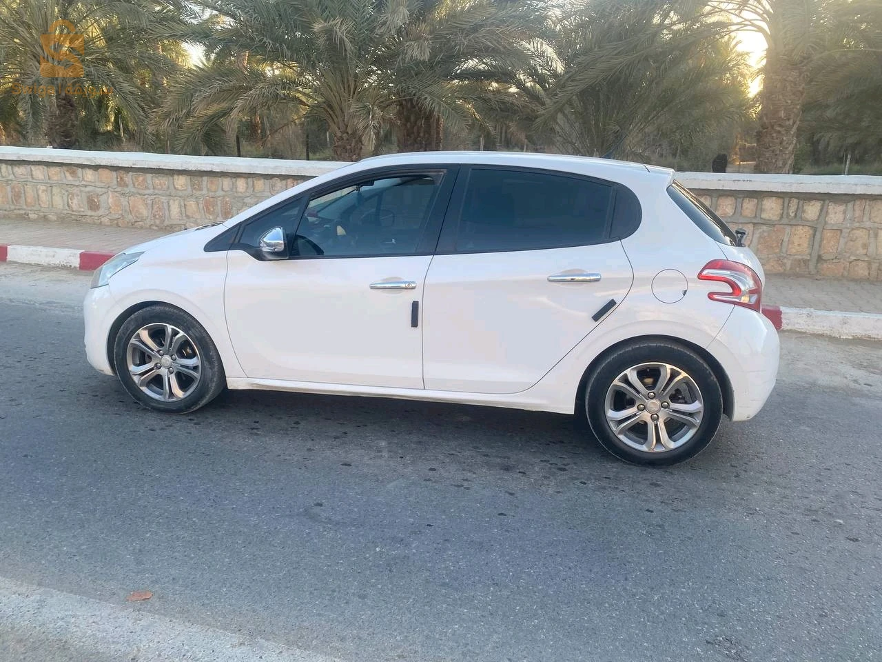 بيجو 208 7 بسكرة