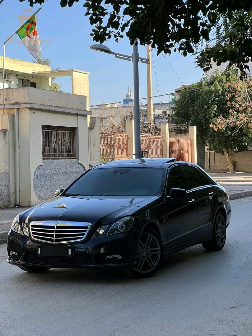 Mercedes E 2011 2 CHLEF