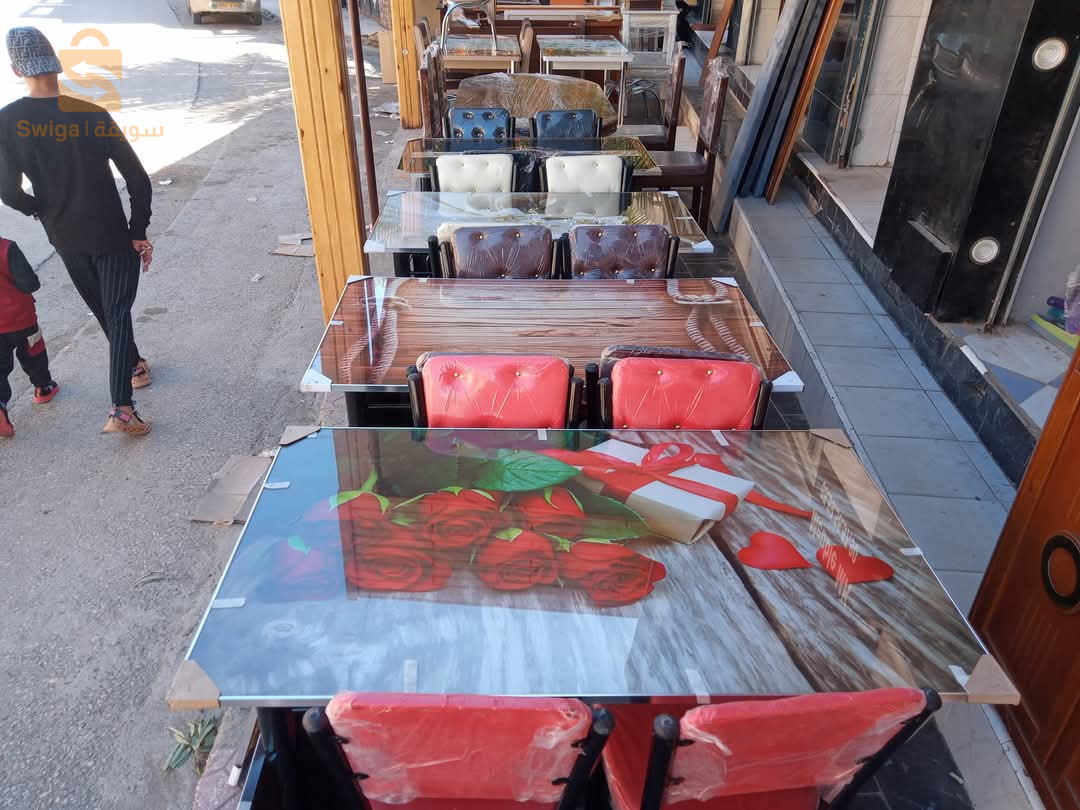 طاولات الأكل 3 D