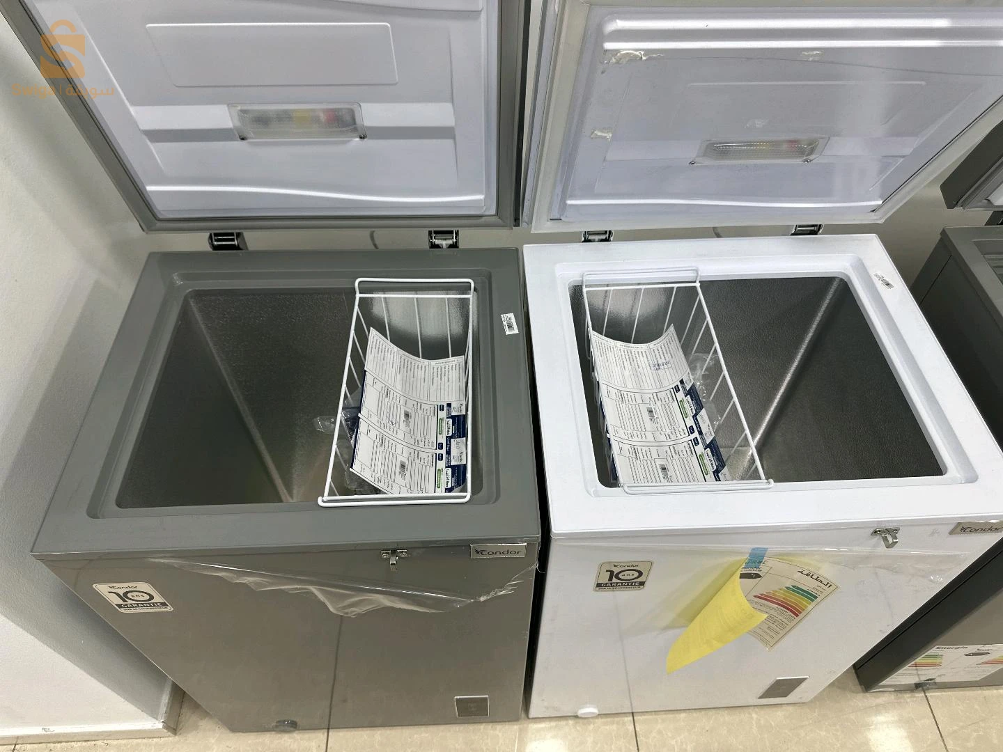 Congélateur condor 140 litre gris et blanc 10 garantie