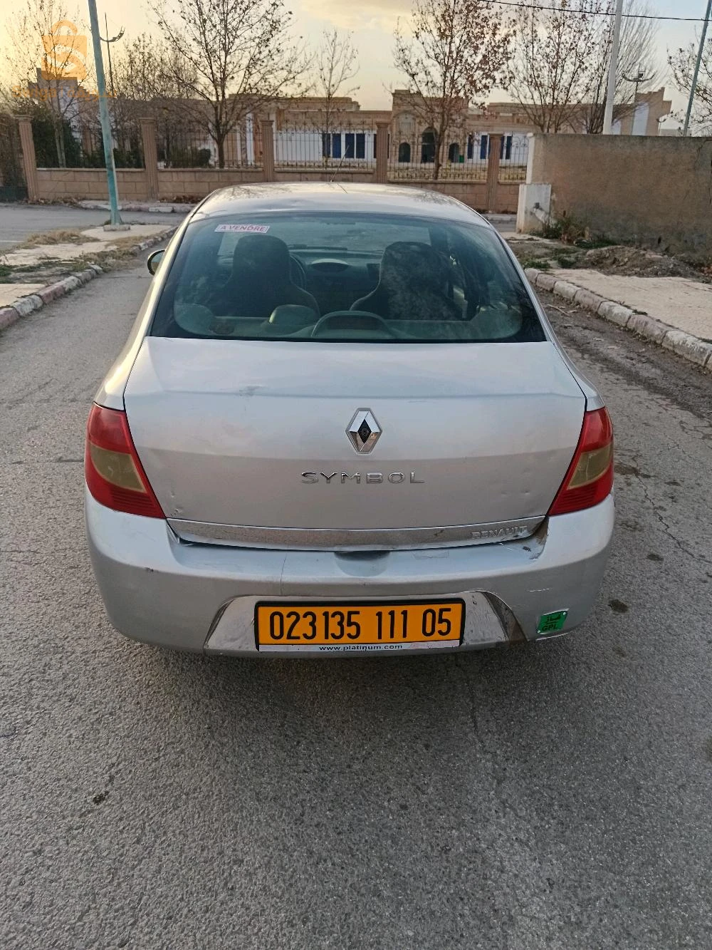 رينو SYMBOL 5 باتنة