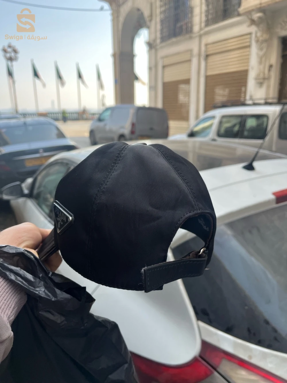 casquette prada