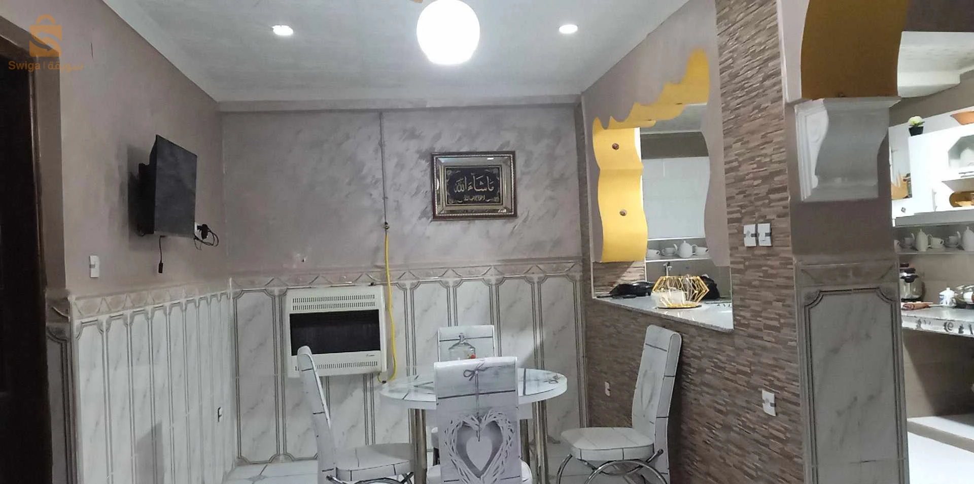 طابق فيلا للبيع