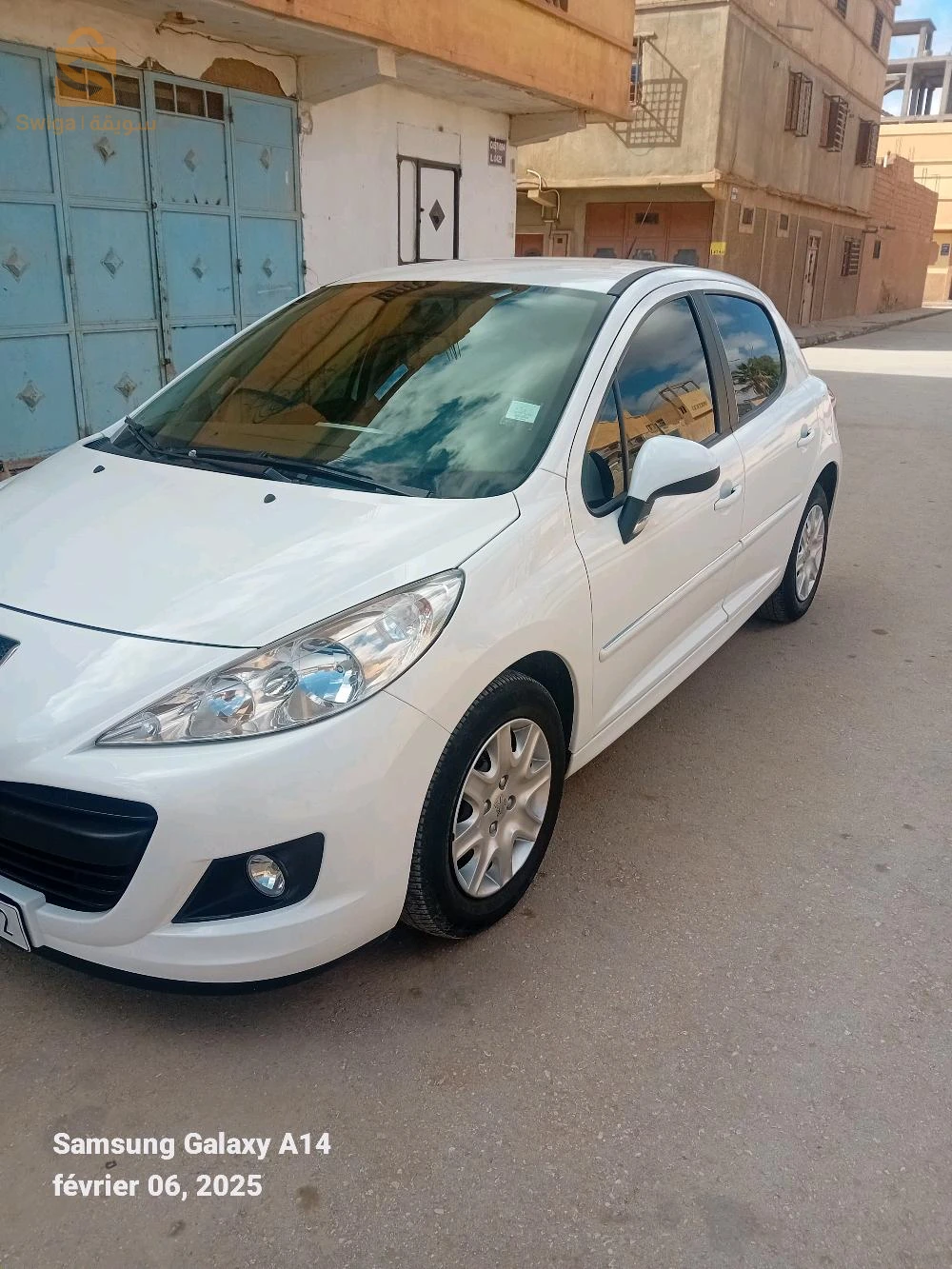 بيجو 207 2012 32 البيض