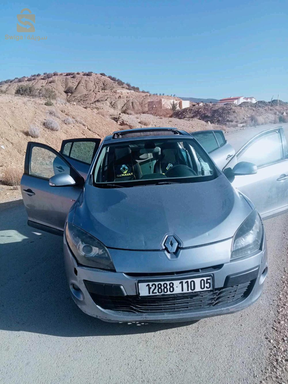 Renault Megane 2010 5 BATNA