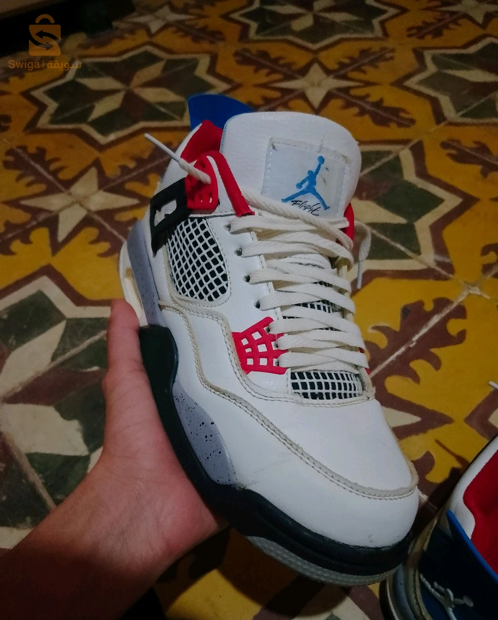 Jordan 4