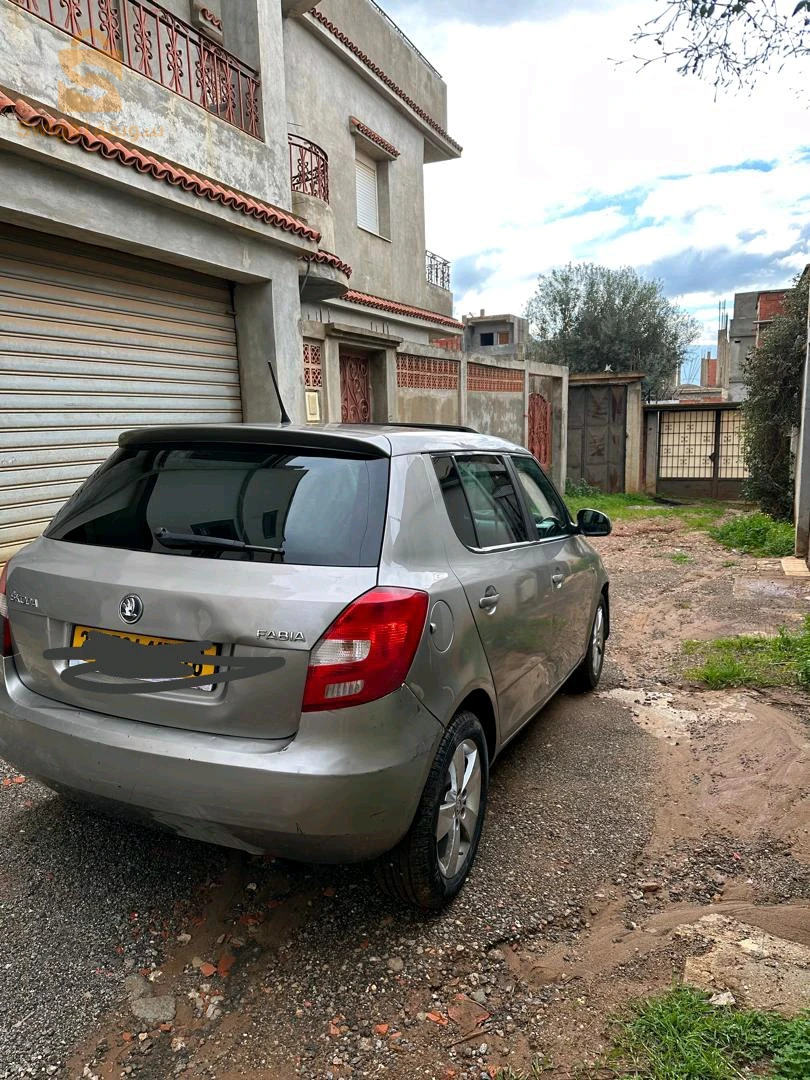 سكودا Fabia 2013 16 الجزائر