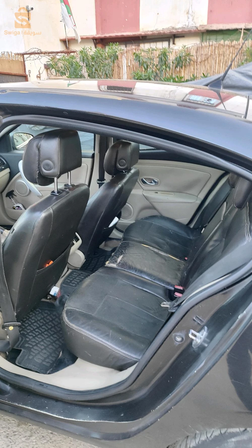 رينو Fluence 2011 16 الجزائر