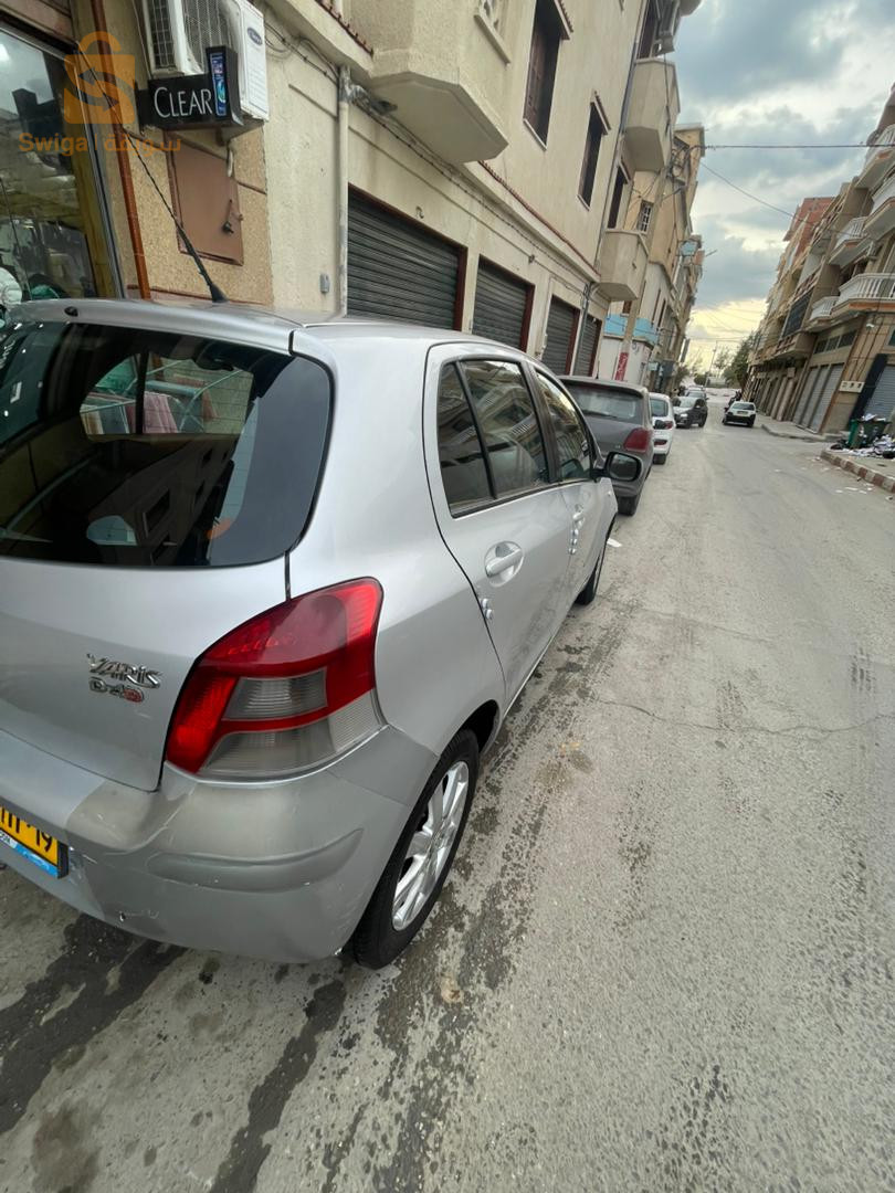 تويوتا Yaris 2011 19 سطيف