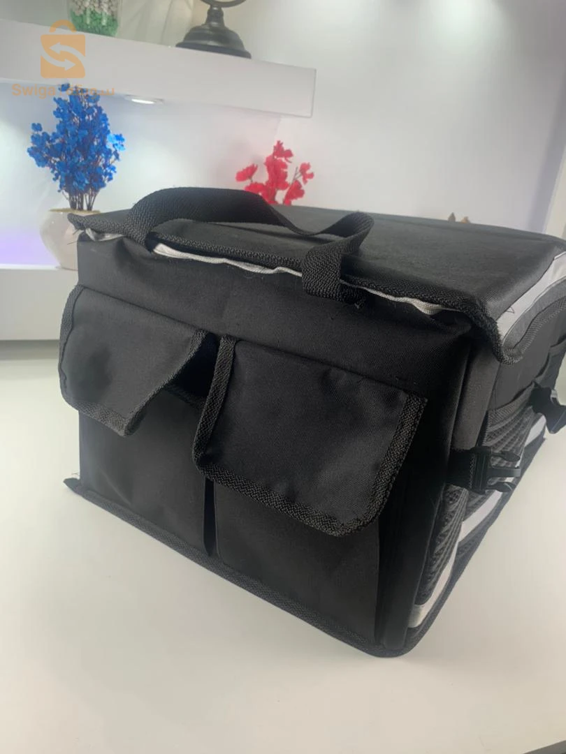 Organisateur de Coffre Pliable et Imperméable avec Multi-Compartiments – صندوق تنظيم الأغراض قابل للطي ومقاوم للماء