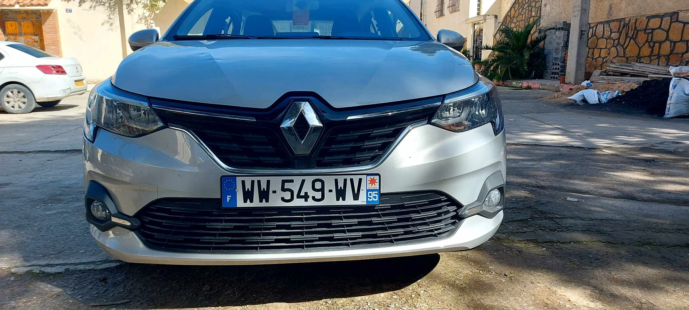 رينو SYMBOL 2025 26 المدية