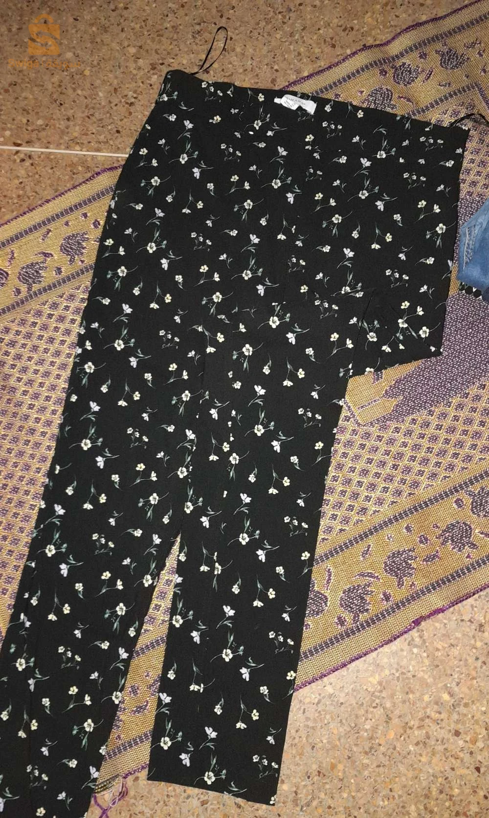 des jeans et pantalons classique de la marque primark