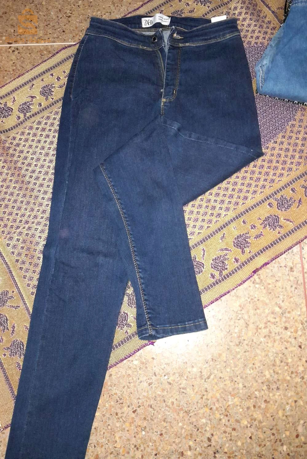 des jeans et pantalons classique de la marque primark