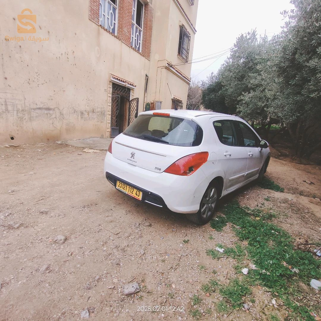 Peugeot 308 2012 43 MILA