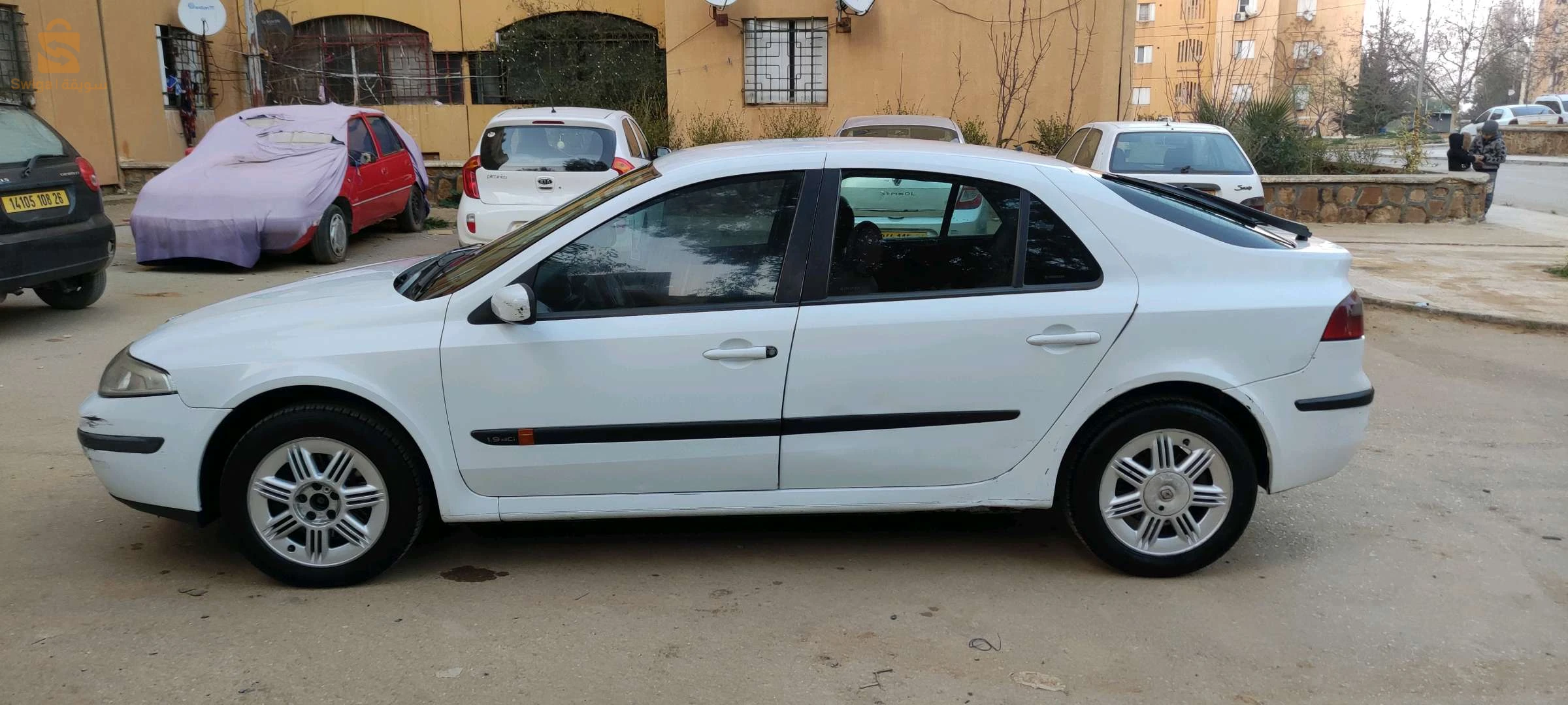 رينو Laguna 2002 26 المدية