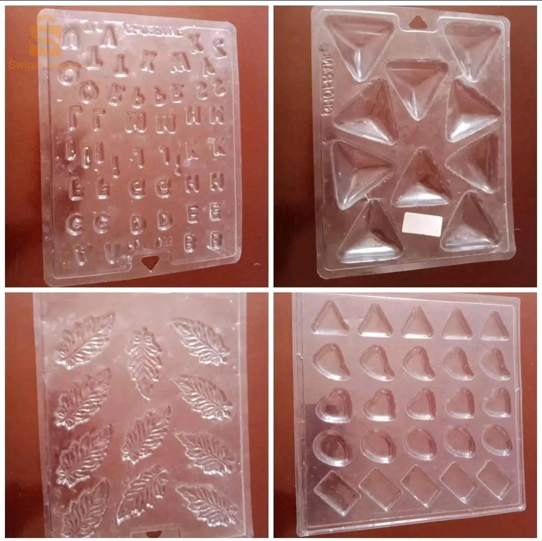 أواني مستعملة بحالة جيدة