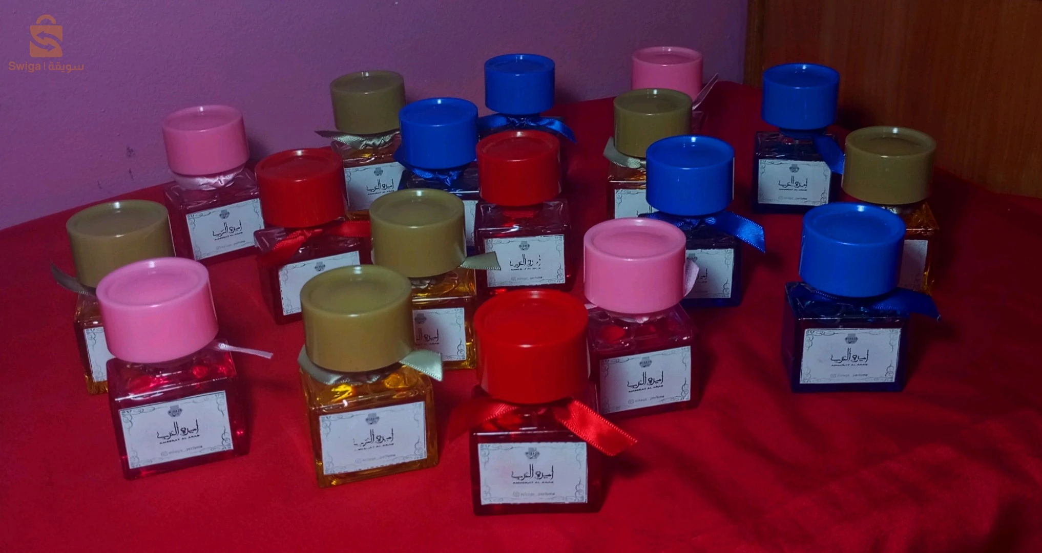 عطر يجذب الانتباه ويبقى في الذاكرة🌹✨
الاحساس و ليس المكونات