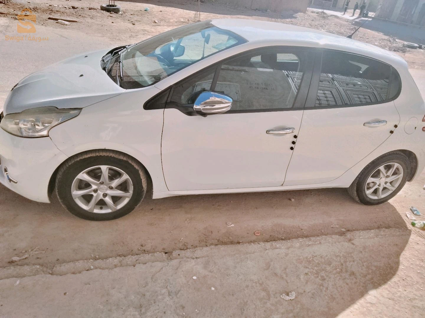 بيجو 208 2015 7 بسكرة