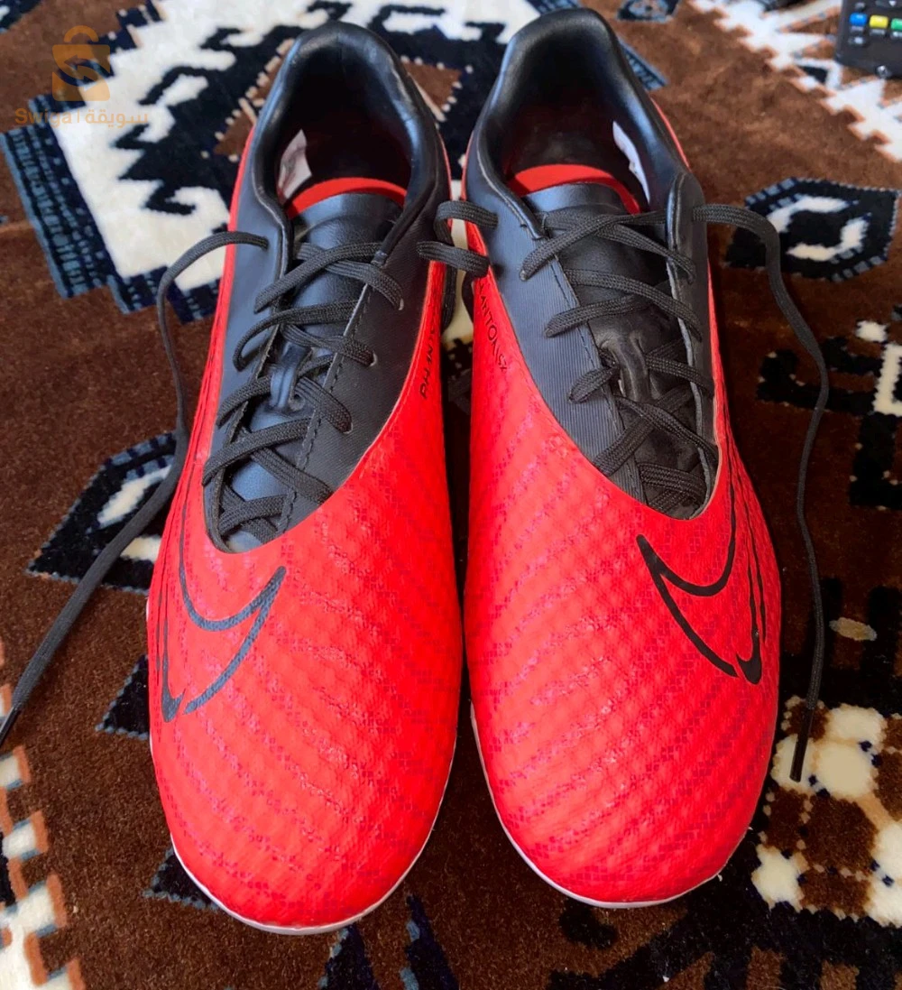 soulier nike phantom semi pro ORIGINAL
