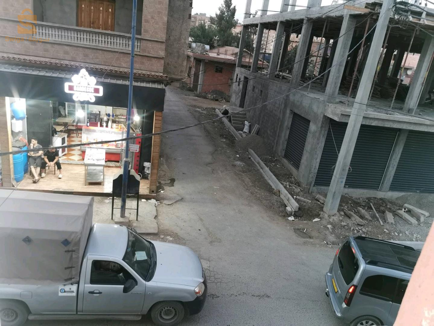للكراء او البيع