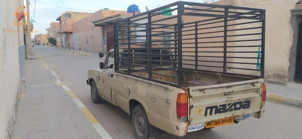 مازدا BT-50 1984 57 المغير
