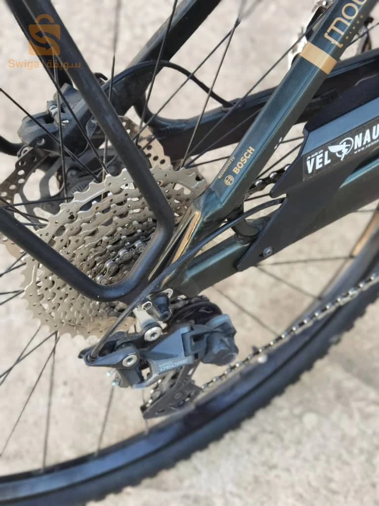 moustache samedi 28 
batterie w chargeur d origine 
afficheur Smart phone 
eta 10/10