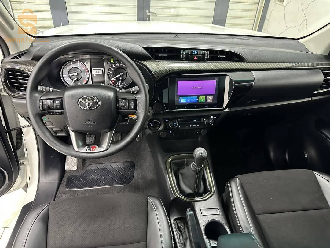 Toyota Hilux 2024 24 GUELMA