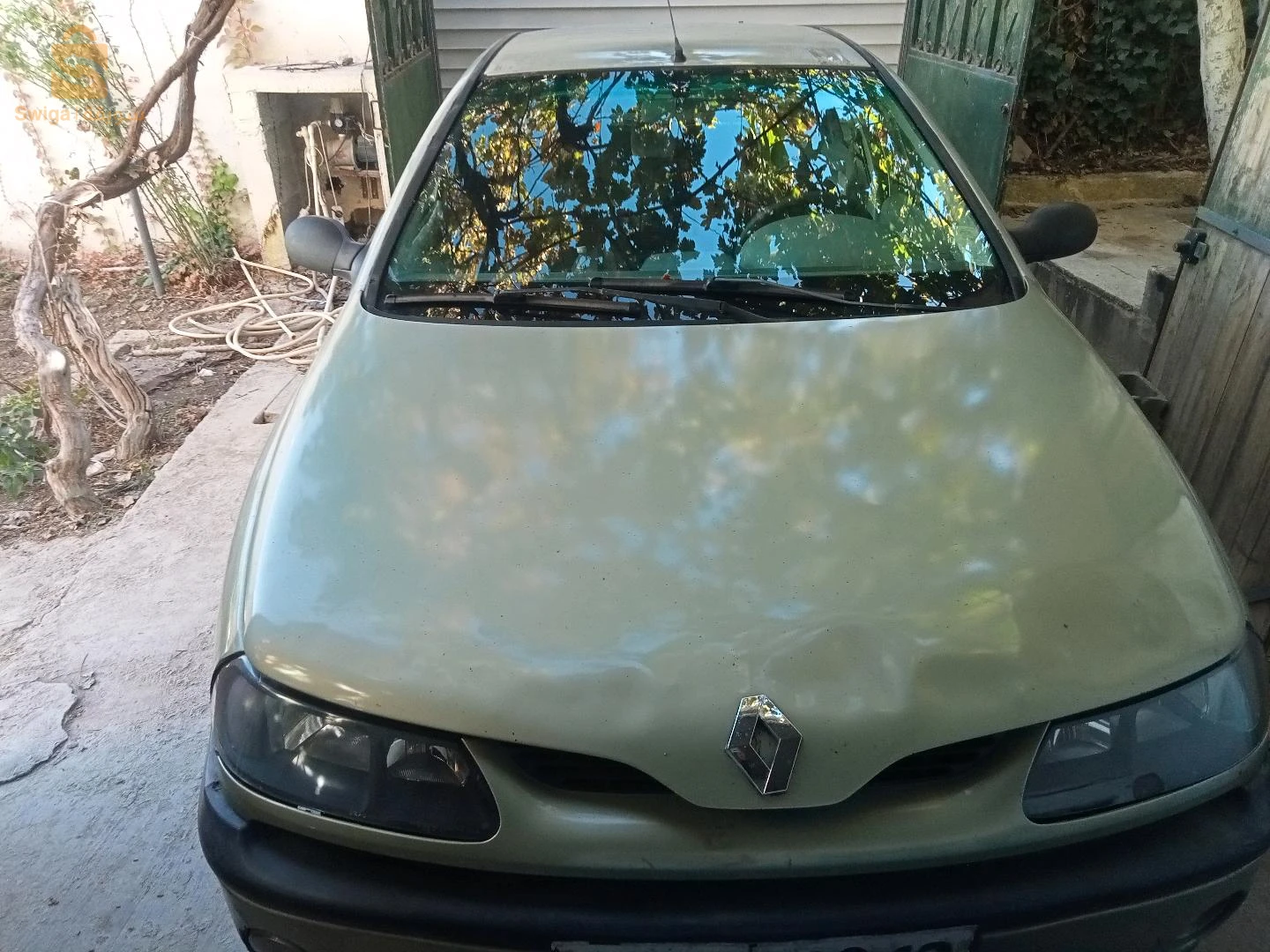 رينو Laguna 2000 12 تبسة