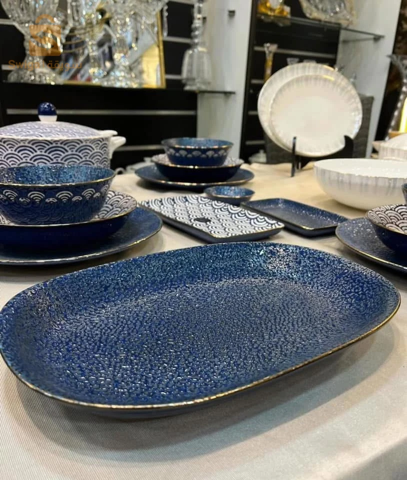 très beau service à table 40 pièce