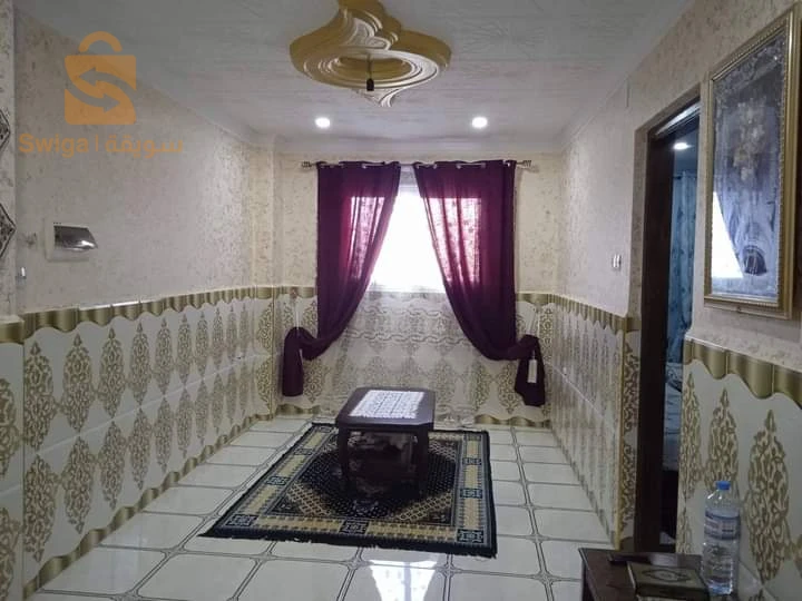 طابق فيلا للبيع
