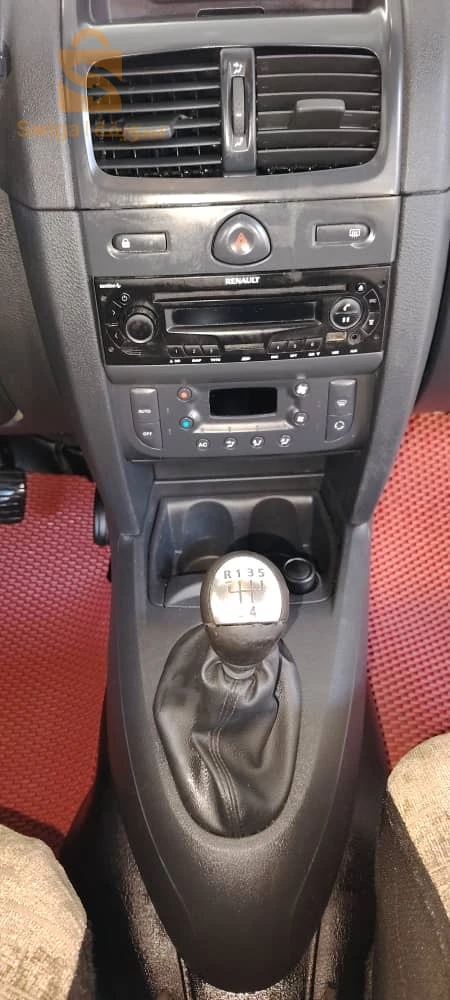 رينو Clio 2 2015 7 بسكرة