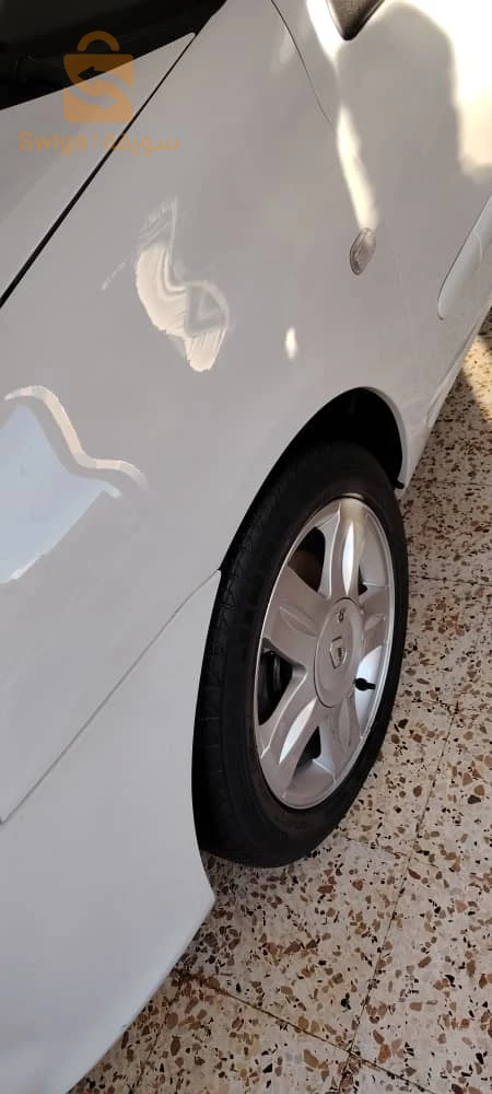 رينو Clio 2 2015 7 بسكرة