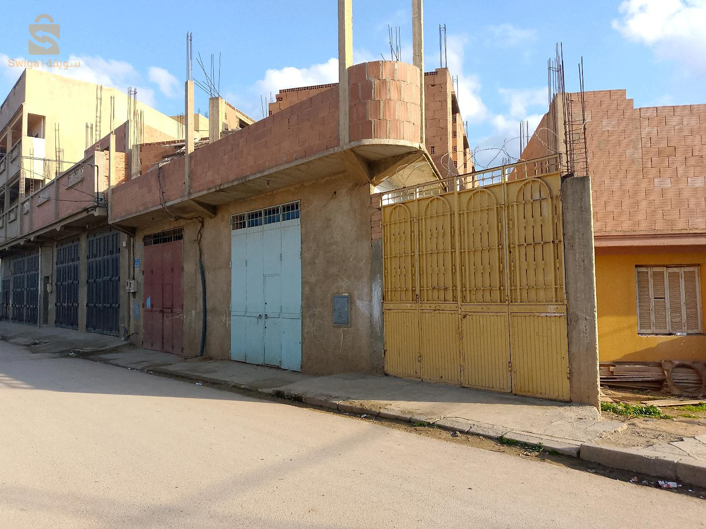 (مسكن + جنينة) 370 م²
بلدية: بوراشد 
ولاية: عين الدفلى 
رقم الهاتف: 0662815991
