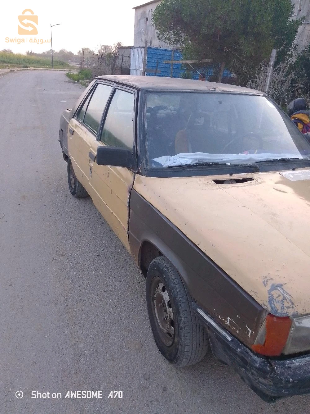 رينو R 9 1984 23 عنابة