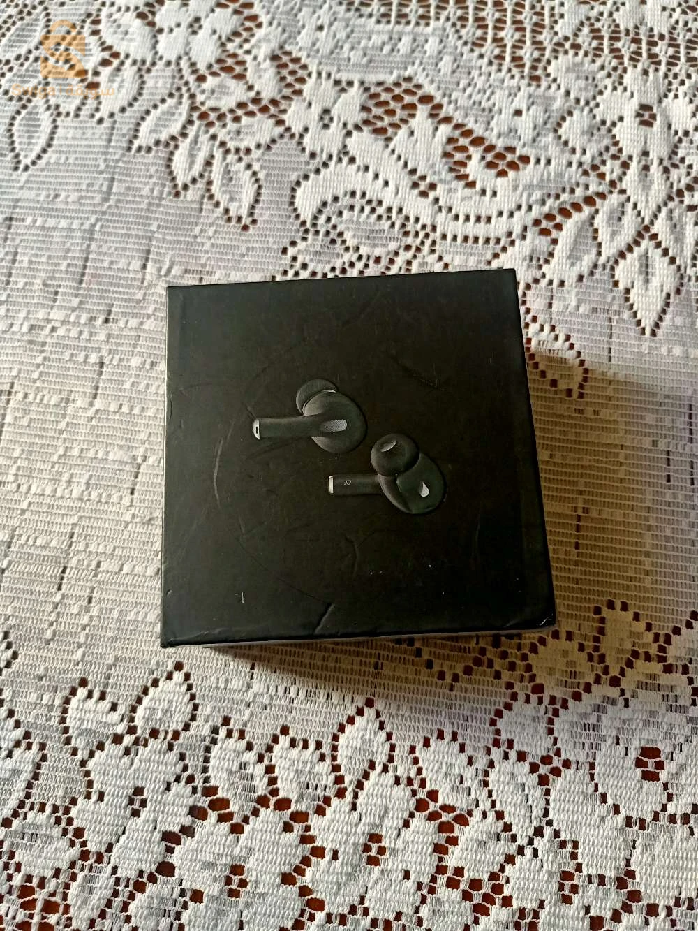 airpods pro black