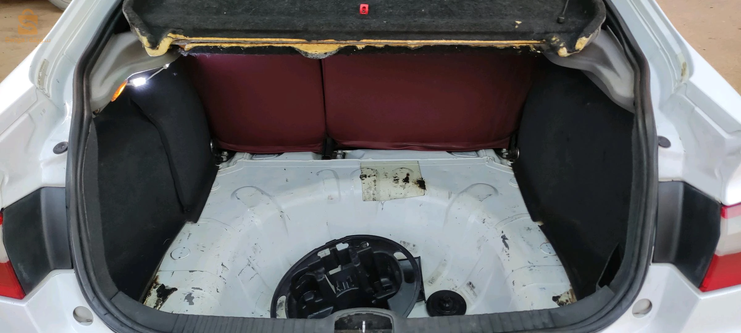 رينو Laguna 2002 26 المدية