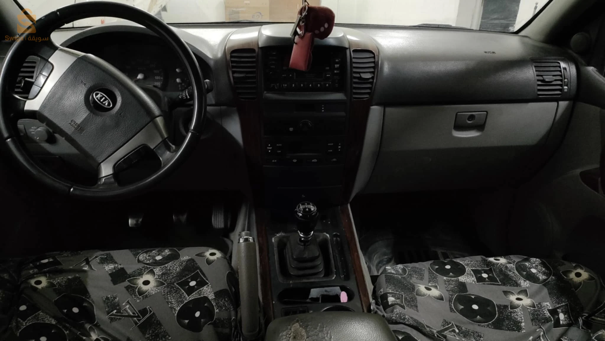 كيا Sorento 2006 39 الوادي