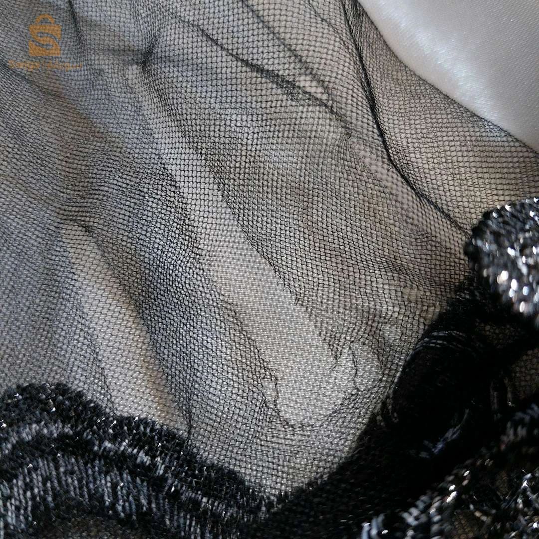 فستان سهرة اسود وفضي