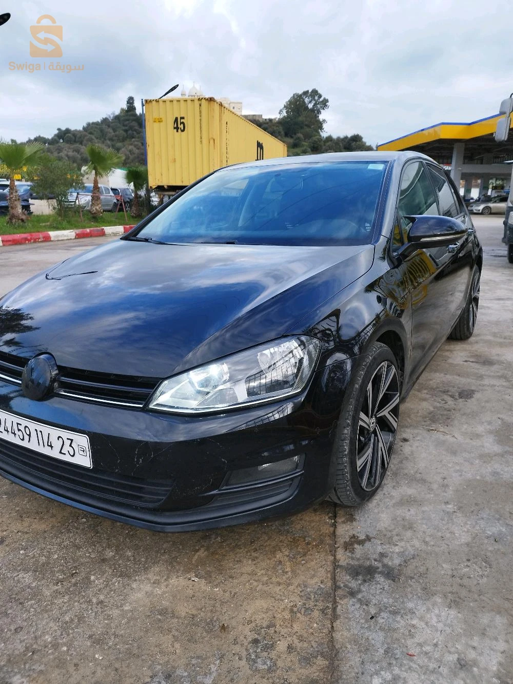 فولكس واجن Golf 2014 23 عنابة