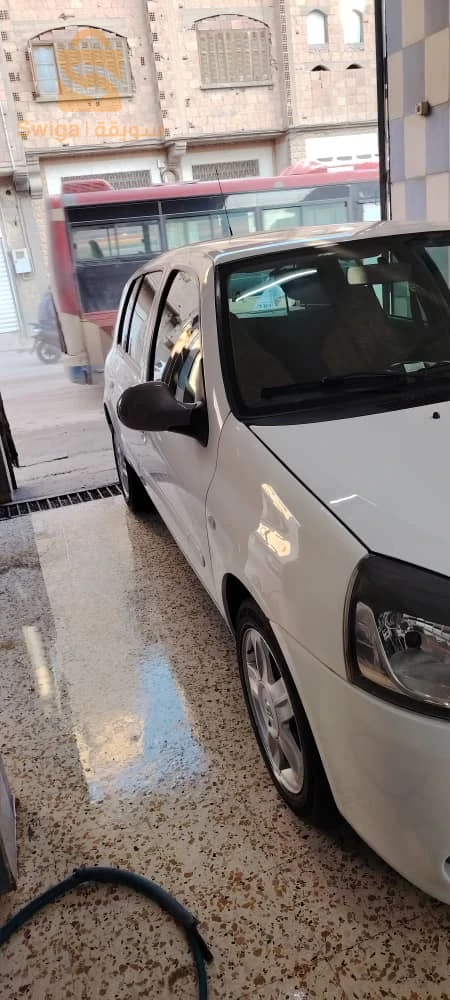 رينو Clio 2 2015 7 بسكرة