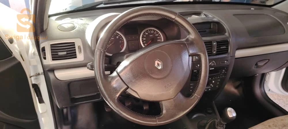 رينو Clio 2 2015 7 بسكرة