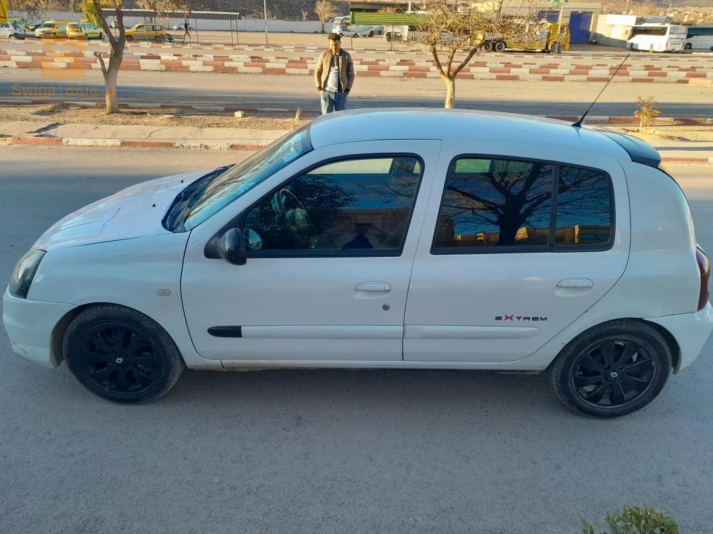 رينو Clio 3 2014 5 باتنة