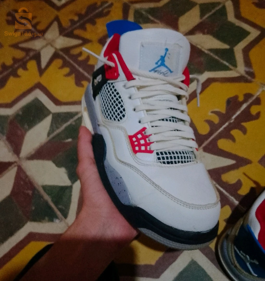 Jordan 4