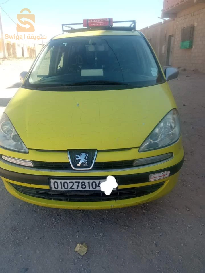 بيجو 807 2004 28 المسيلة