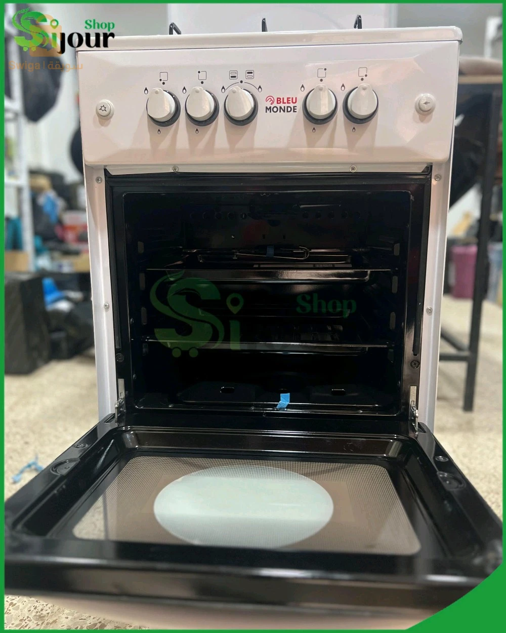 Cuisinier bleu monde