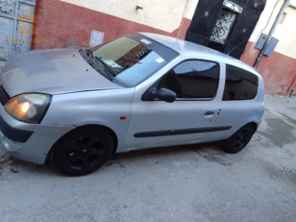 رينو Clio 2 2002 9 البليدة