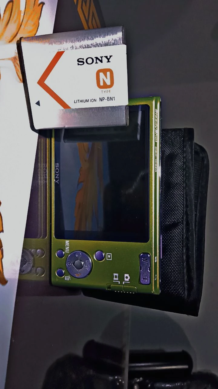 caméra 📷 sony 
14,1mega pixel