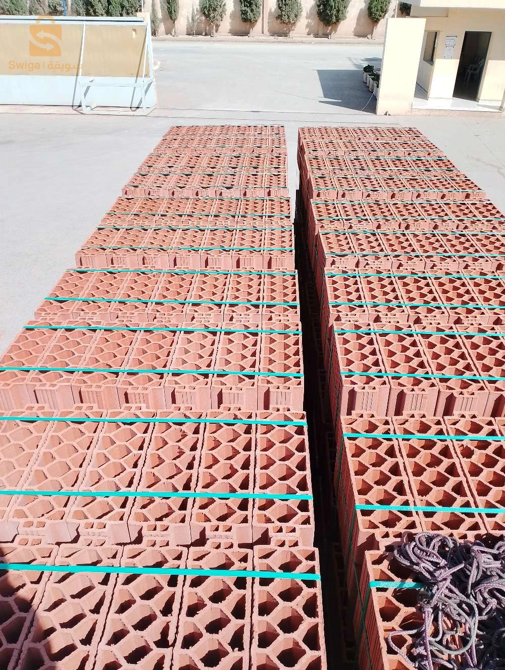 جميع مواد البناء جملة وتجزئة مرحبا بالجميع ( تفريغ المحل (