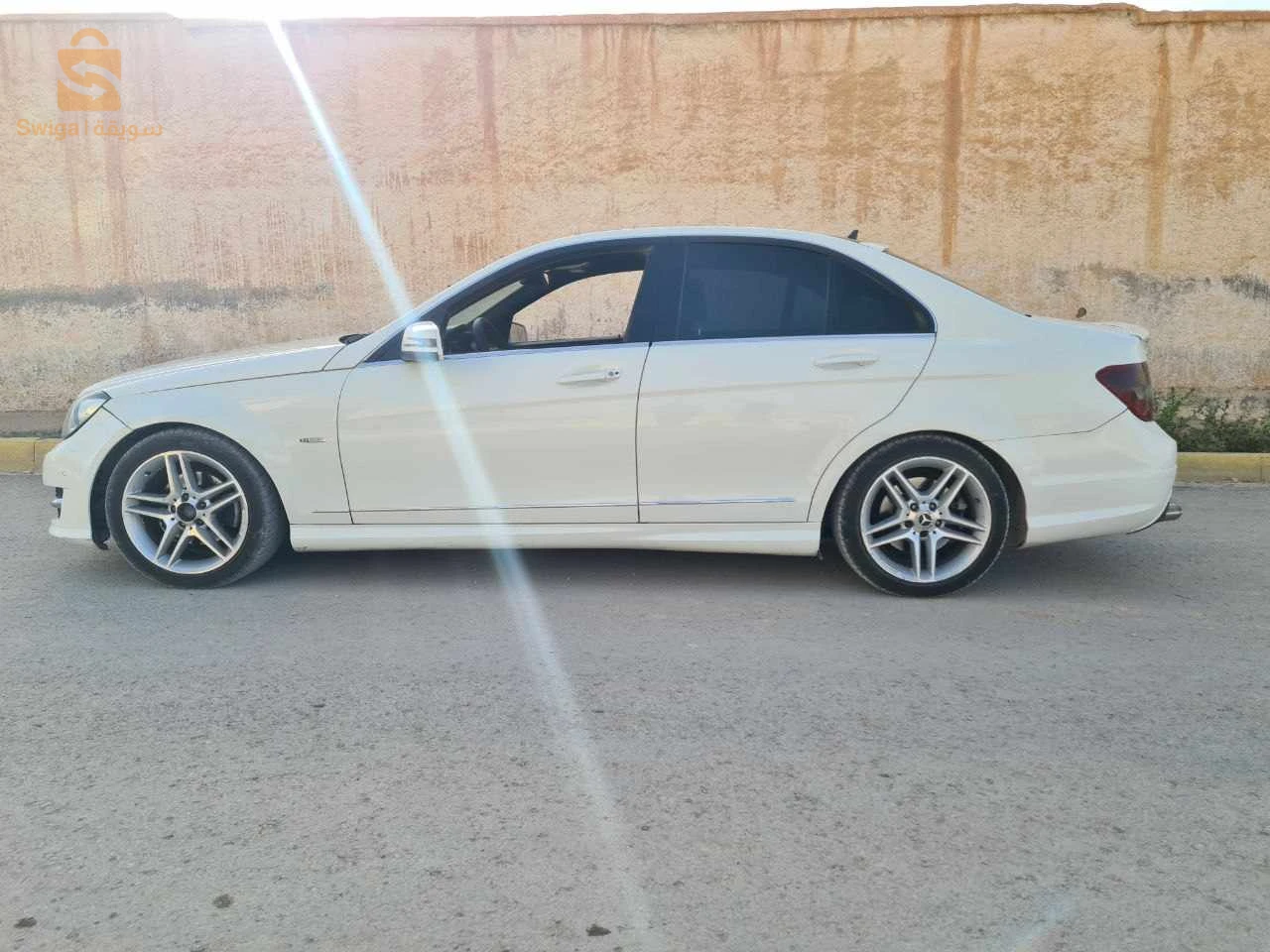 Mercedes 200 - 300 2012 28 M'SILA